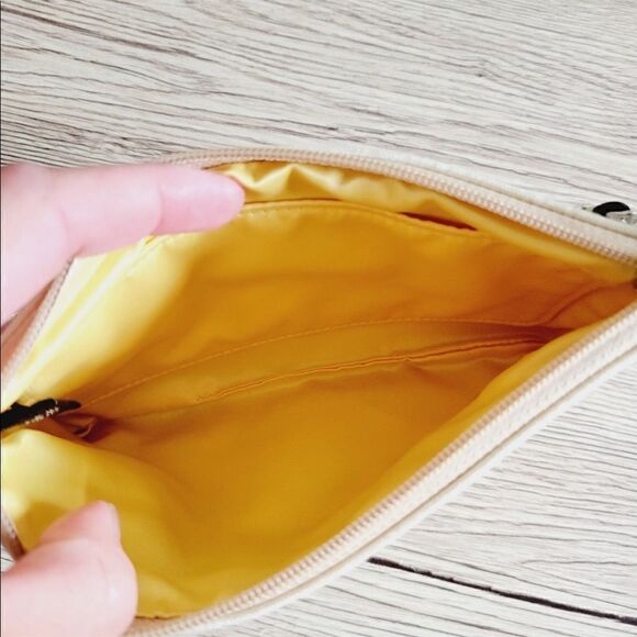 Coach multi media poppy wristlet/coin purse small bag /card case - Picture 5 of 6